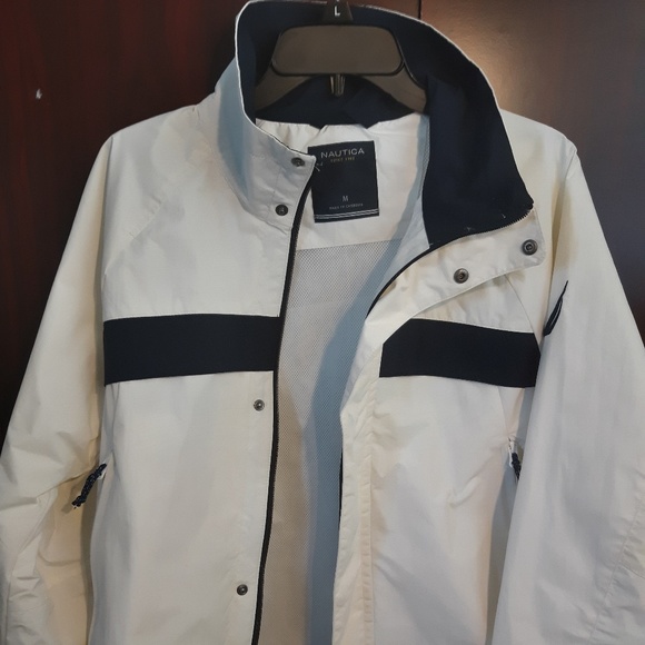 Nautica medium sailing jacket Excellent Condition - Picture 7 of 8